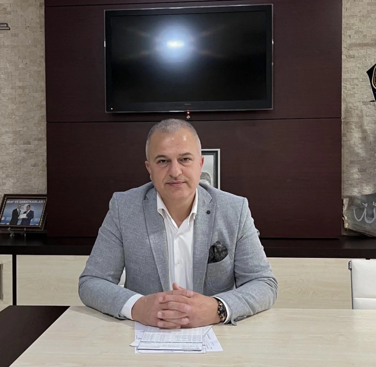 Akaryakıt Zamları Ulaşım Esnafını Zorluyor: &ldquo;&Ccedil;arkı D&ouml;nd&uuml;rmek Giderek G&uuml;&ccedil;leşiyor&rdquo;