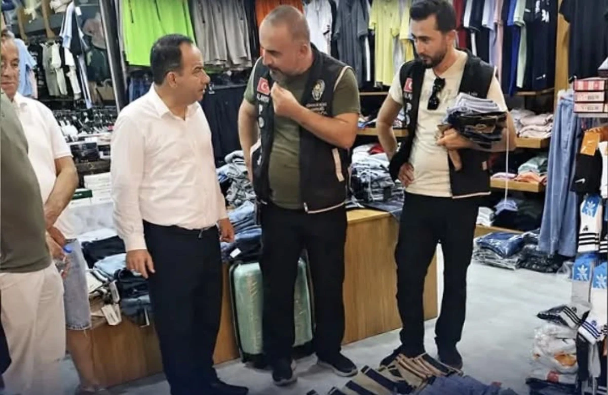 Alanya Esnaf Odası Başkanı &Ouml;zdemir&rsquo;den Dikkat &Ccedil;eken &Ccedil;ıkış: &ldquo;Esnafımızın &Uuml;zerinden Elinizi &Ccedil;ekin&rdquo;