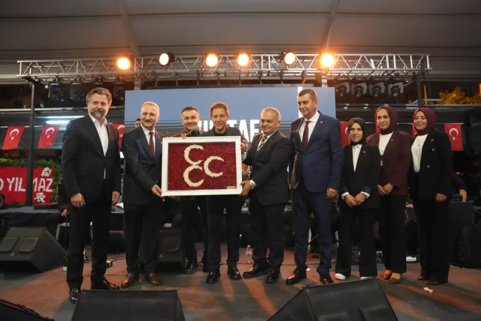 Alanya&rsquo;da Cumhuriyet Ş&ouml;leni Yoğun Katılımla Ger&ccedil;ekleştirildi