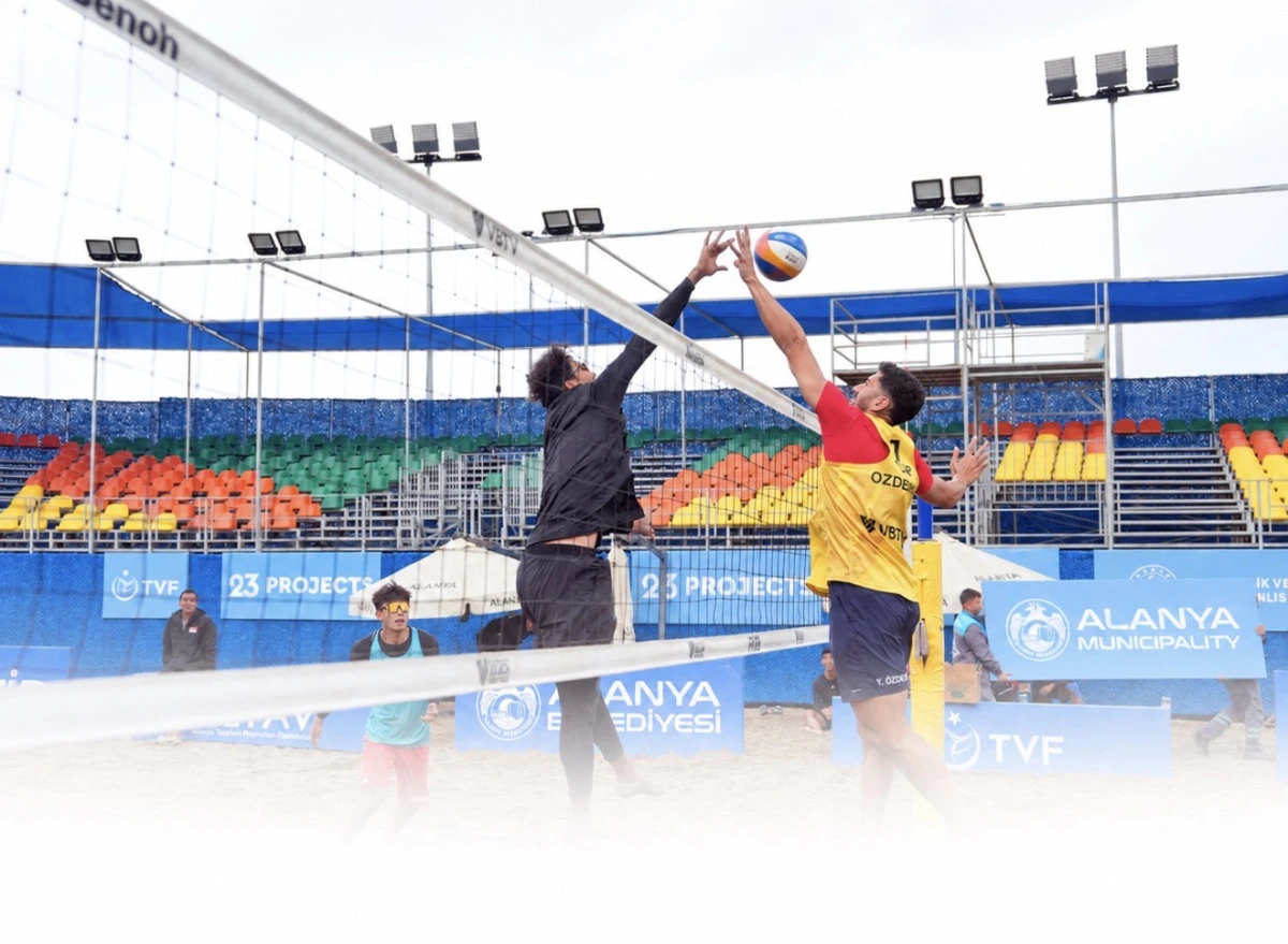  Alanya&rsquo;da D&uuml;nya Plaj Voleybolu Heyecanı: 23 &Uuml;lkeden 64 Takım Geliyor!