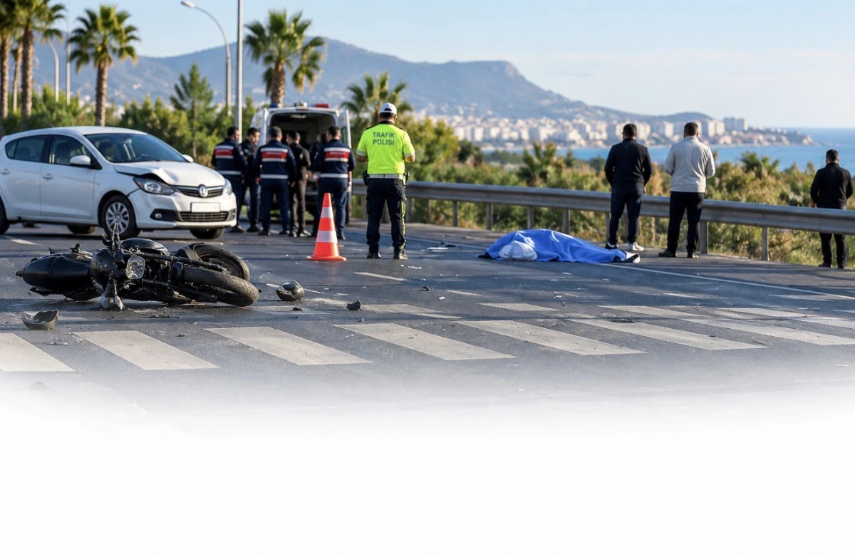 Alanya&rsquo;da Trafik Kazası Can Aldı: &Uuml;niversite &Ouml;ğrencisi Hayatını Kaybetti