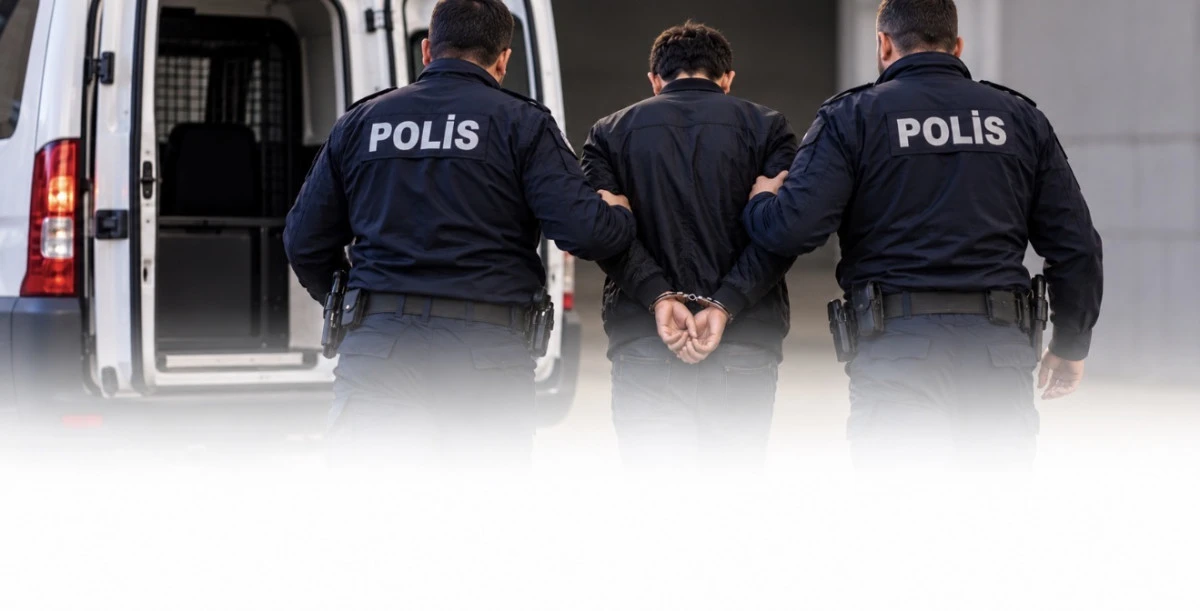  Alanya&rsquo;da Uyuşturucu Operasyonu: 19 Yaşındaki Ş&uuml;pheli Tutuklandı