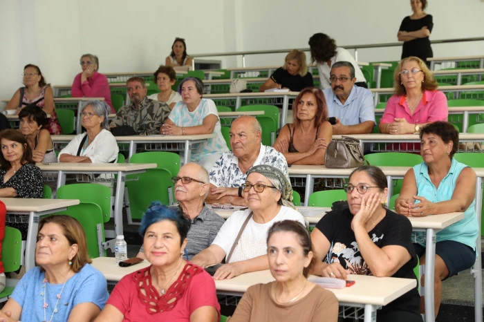 ALK&Uuml; 60+ TAZELENME &Uuml;NİVERSİTESİ&rsquo;NDE YENİ D&Ouml;NEM KAYITLARI BAŞLADI