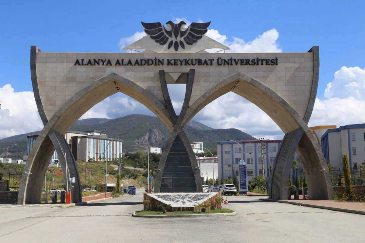  ALK&Uuml;&rsquo;ye 2 Yeni Program:  Metalurji ve Malzeme M&uuml;hendisliği ile Turist Rehberliği &Ouml;ğrenci Alacak