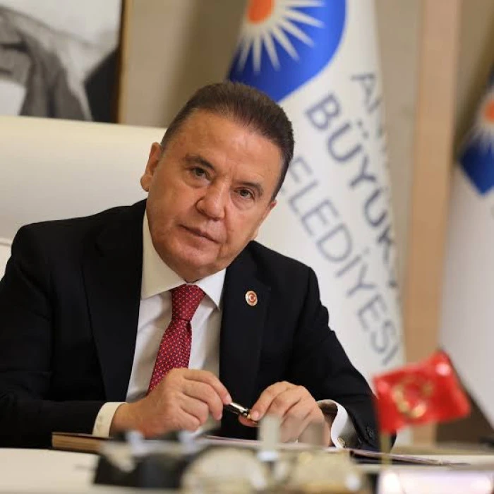 ANTALYA'DA FLAŞ GELİŞME :Muhittin B&ouml;cek Hakkında Bir Dosyada Ev Hapsi Kararı
