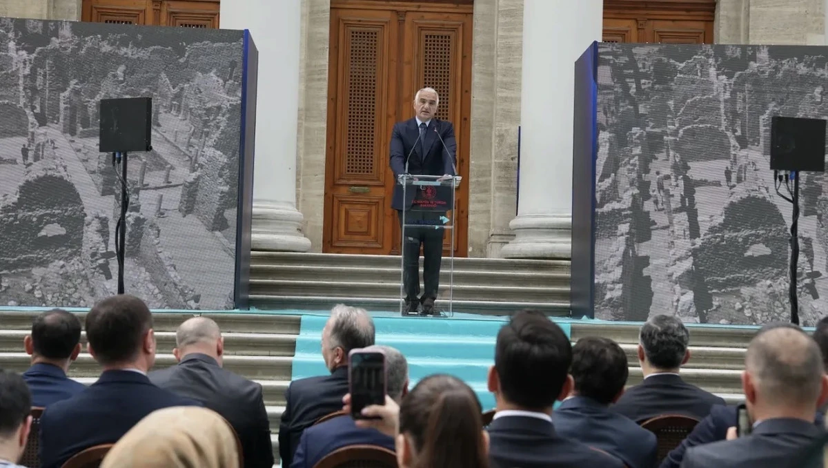 M&uuml;ze ve &Ouml;ren Yerlerinde Yeni D&ouml;nem: Dijital Altyapı ve Kimlik Kartıyla Giriş Uygulaması