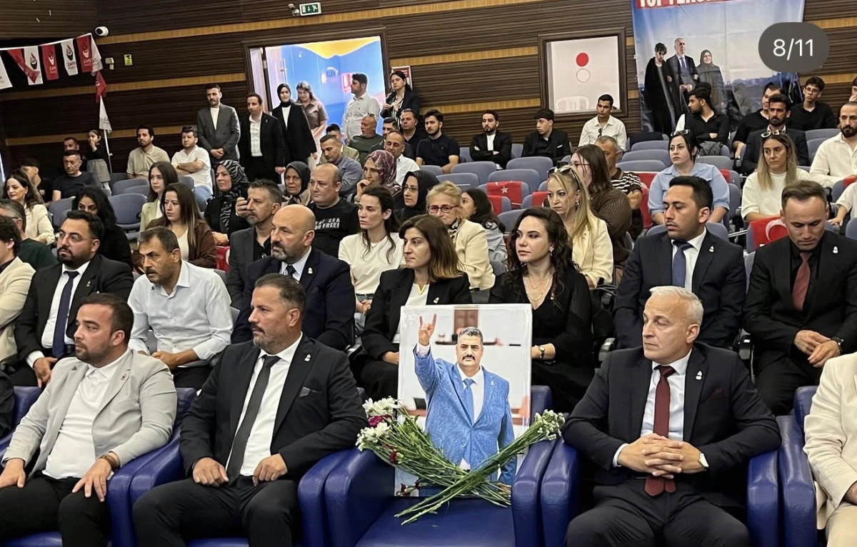 Zafer Partisi Alanya 2. Olağan İl&ccedil;e Kongresi: Fikret T&uuml;rkoğlu Yeniden Başkan Se&ccedil;ildi 