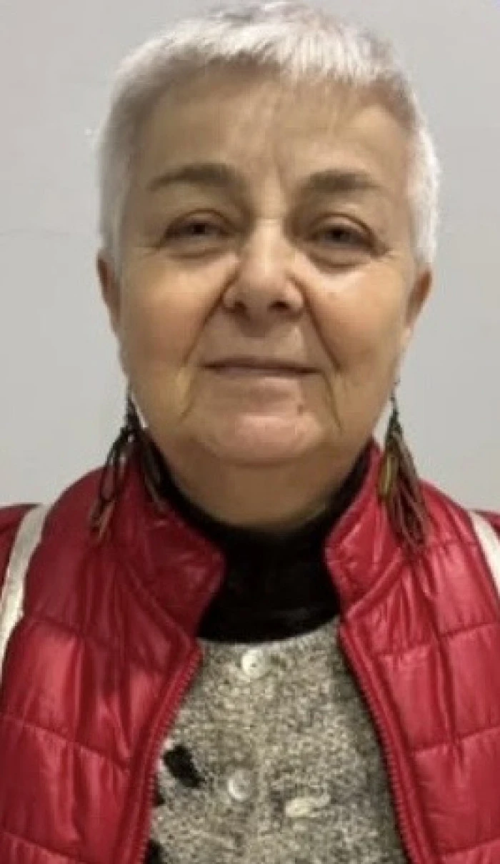 Zahide U&ccedil;ar